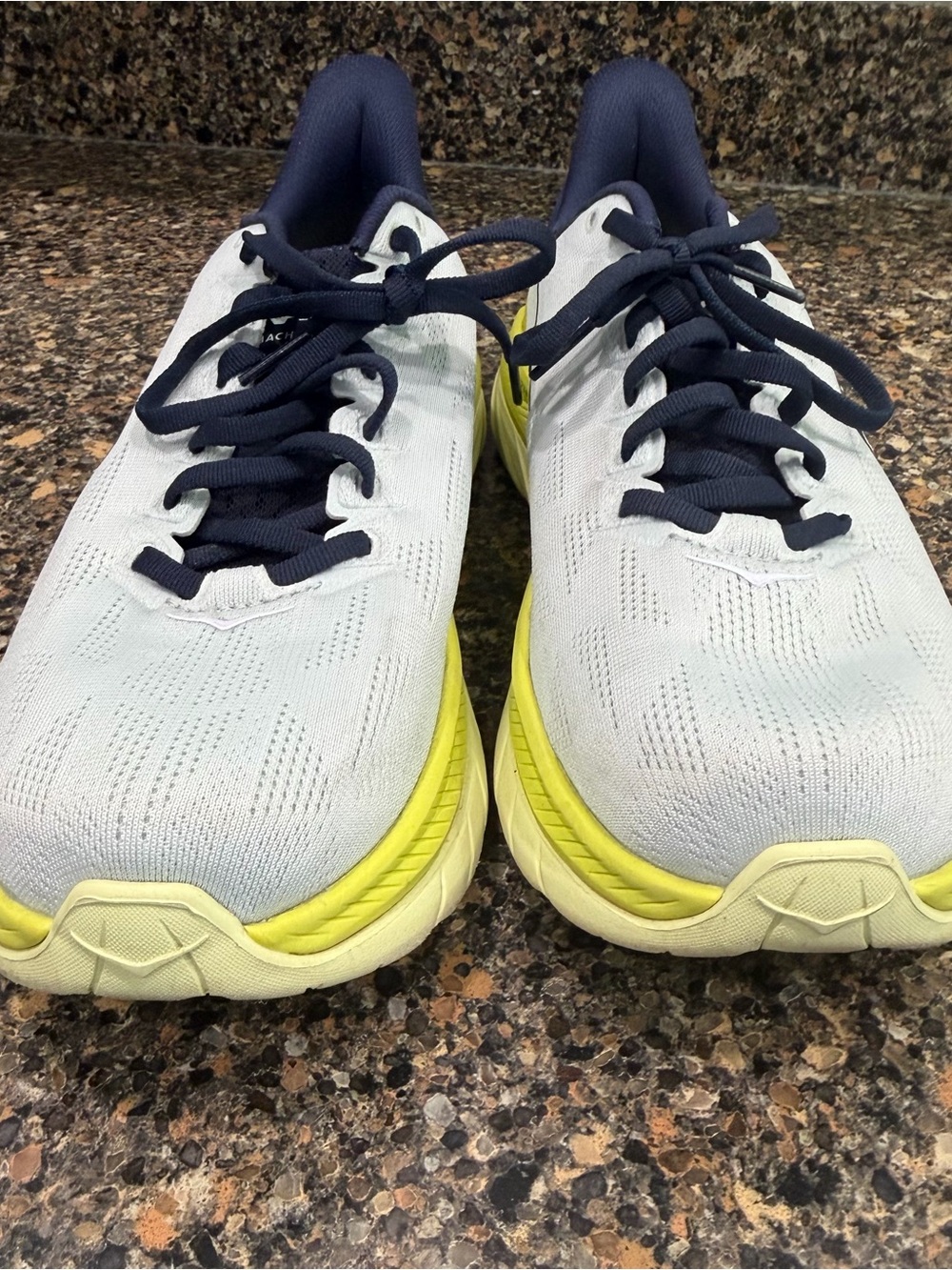 HOKA mens Mach size 9 White & Yellow Running Shoes - Picture 6 of 10